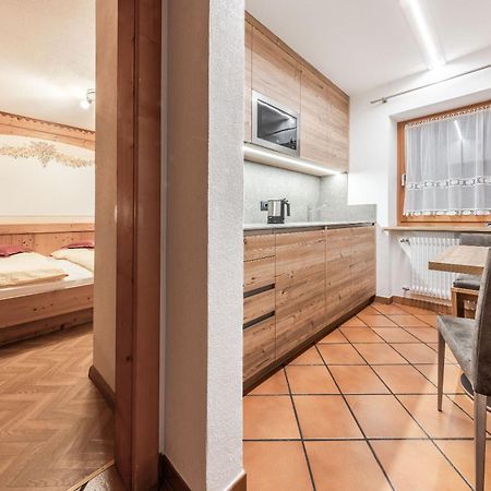 Appartamenti Vilin San Cassiano  Buitenkant foto