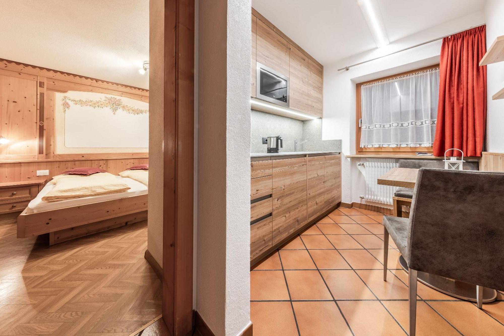 Appartamenti Vilin San Cassiano  Buitenkant foto