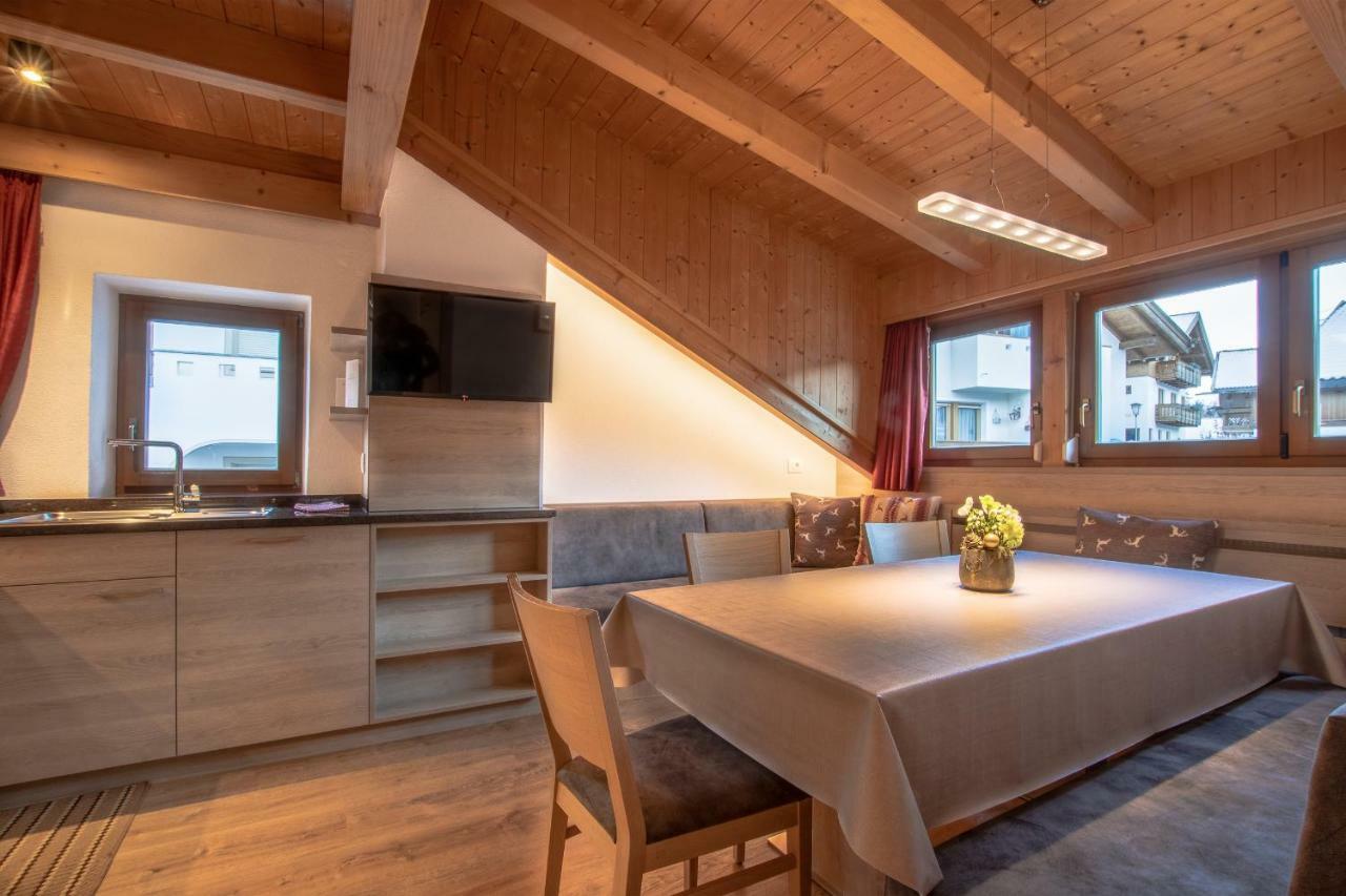Appartamenti Vilin San Cassiano  Buitenkant foto